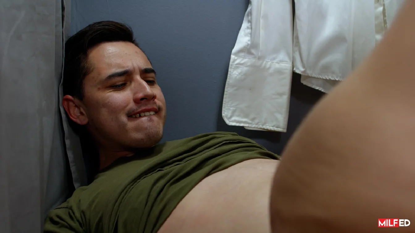 Milfed Cherry Kiss And Amari Anne A Glorious Changing Room XXX